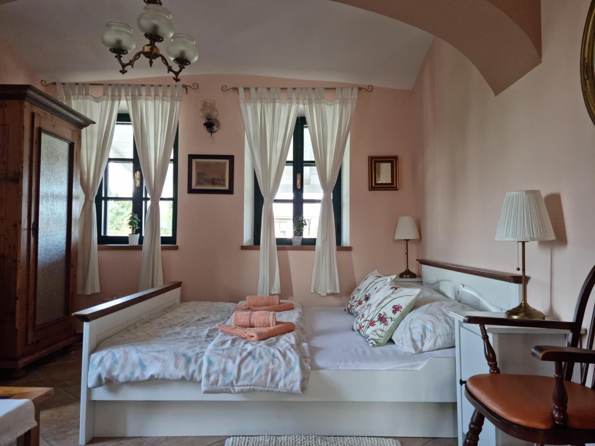 Taverna 1860 Rooms & Apartments Donja Zelina المظهر الخارجي الصورة