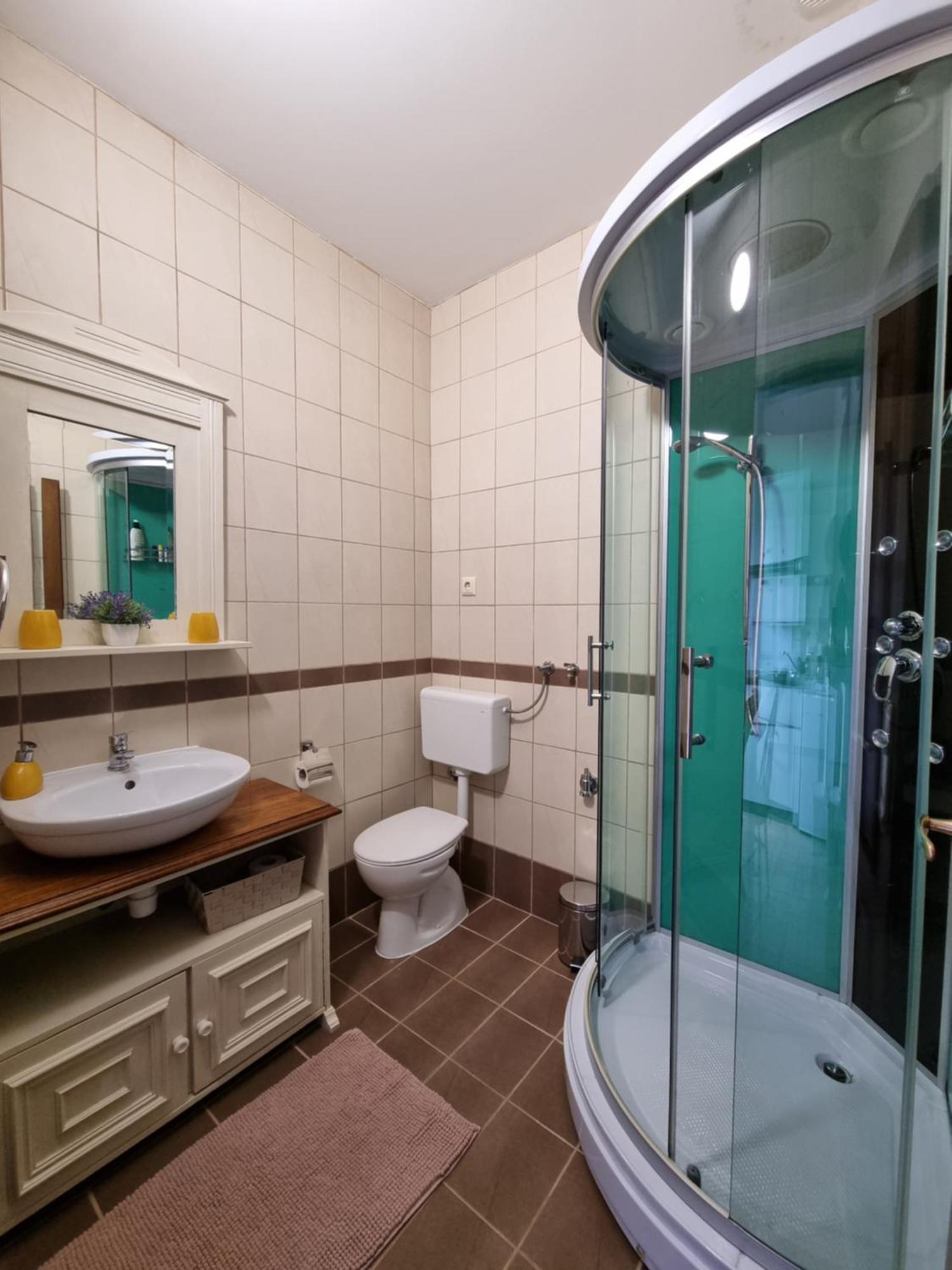 Taverna 1860 Rooms & Apartments Donja Zelina الغرفة الصورة