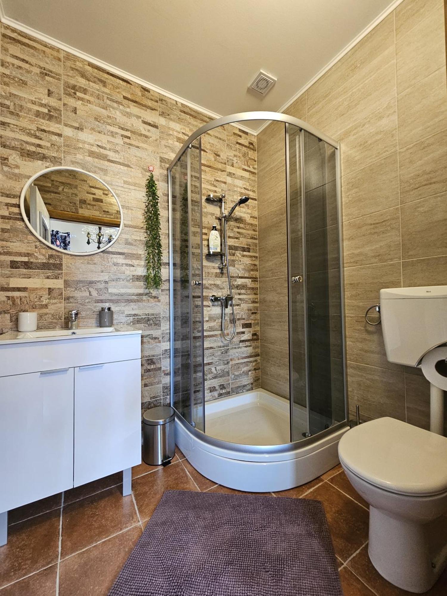 Taverna 1860 Rooms & Apartments Donja Zelina المظهر الخارجي الصورة